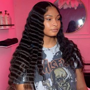 It's Just Like Your Real Hair! Virgin Human Hair 13x6 Deep wave Lace Front Wigs Pre Plucked (y25)